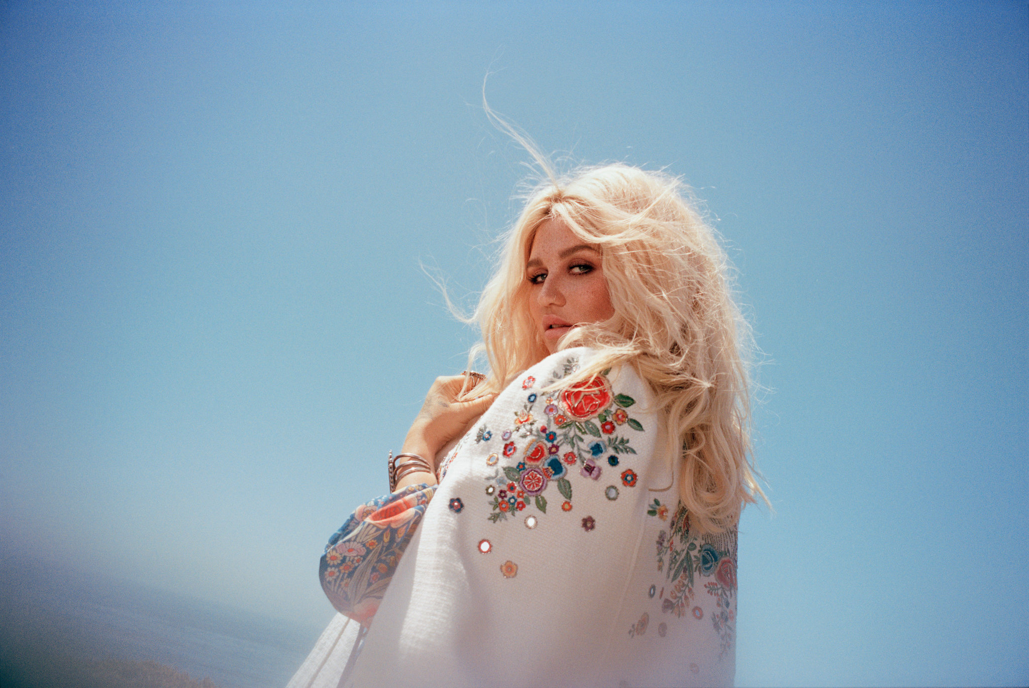 Kesha reprende a Trump por usar su música para promocionar los bombardeos en Irán